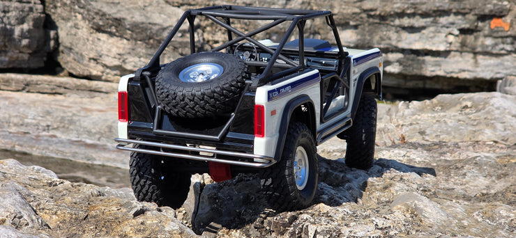 Parachoques trasero Retro Series Axial SCX10 III Bronco