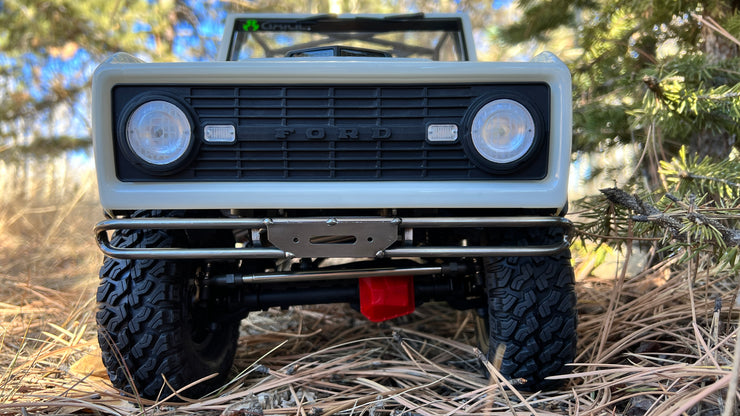 Parachoques delantero Retro Series SCX10 III Bronco 