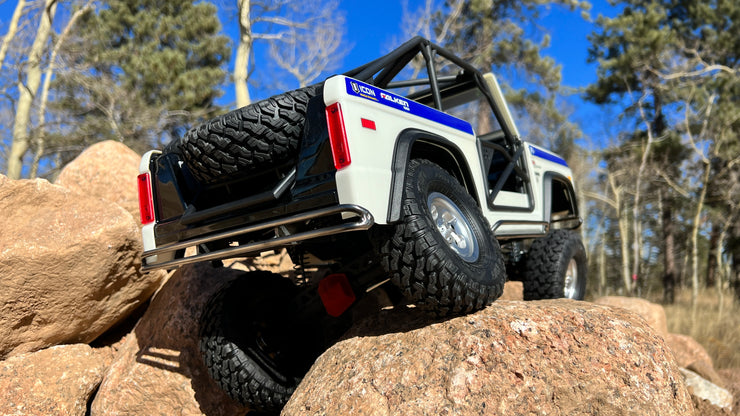 Parachoques trasero Retro Series Axial SCX10 III Bronco