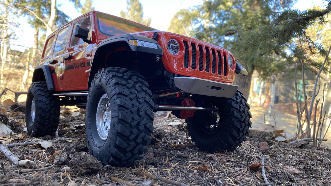 Axial AXI230040 Bumpers Für Early Bronco – Front- Und Heckstoßstangen Für SCX10 III RC-Modellauto