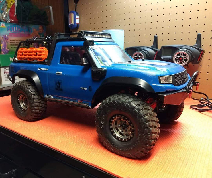 1/10 Scale Full-Width Front Bumper with Trail Bar for Traxxas TRX4